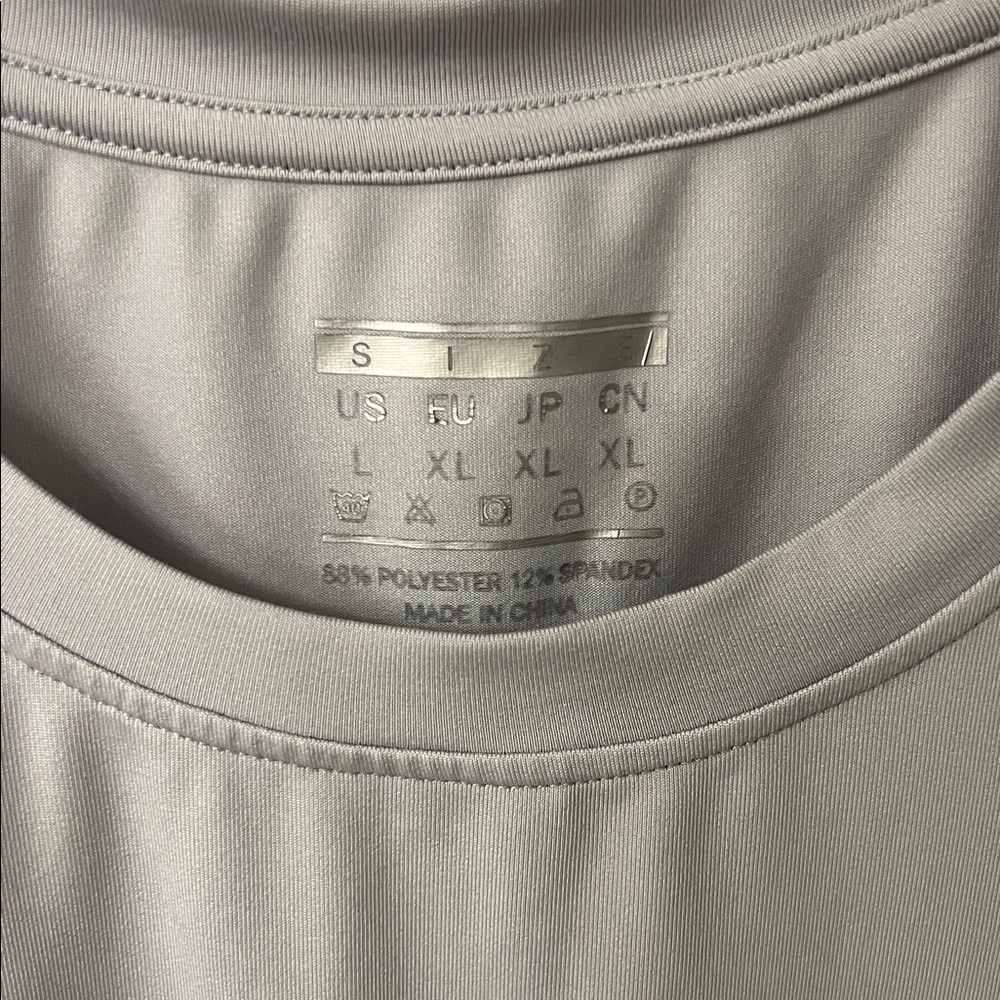 Men's Gray Sleeveless Tank Top - Picture 2 of 4